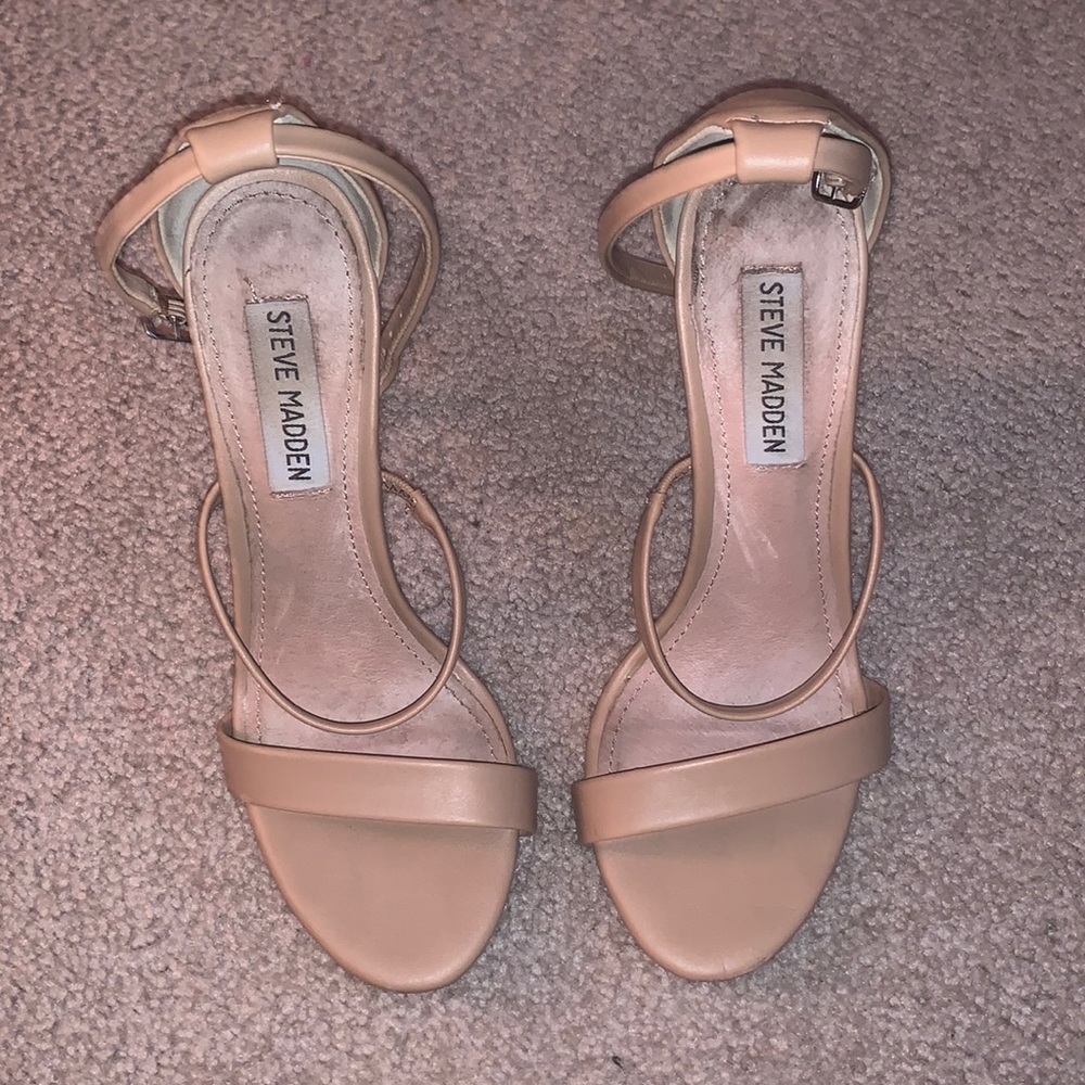 Nude Steve Madden heels